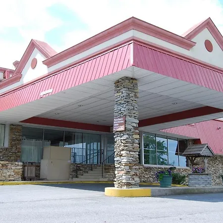 Lancaster Family Resort-2